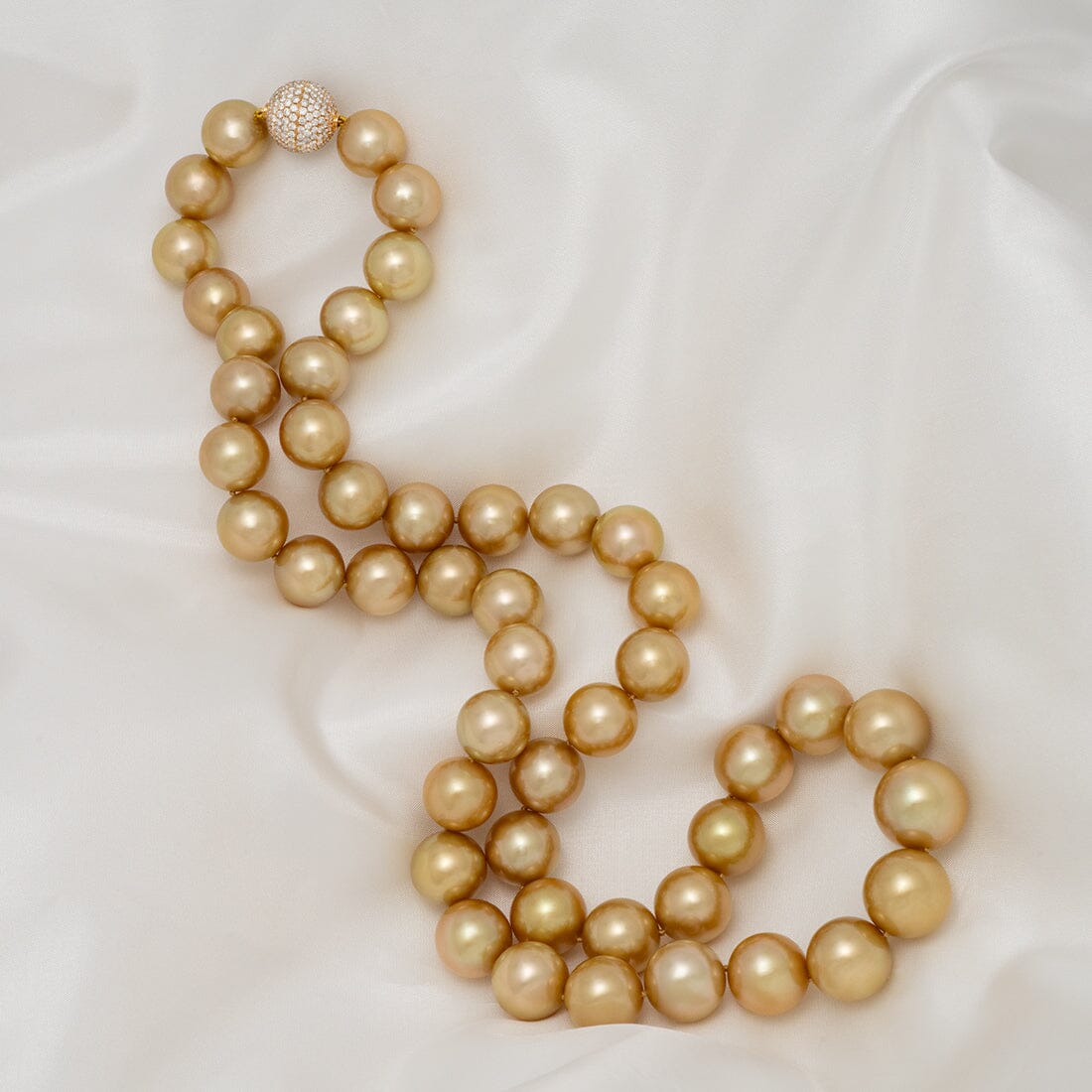 14.0–17.7 mm round golden South Sea pearl and diamond necklace