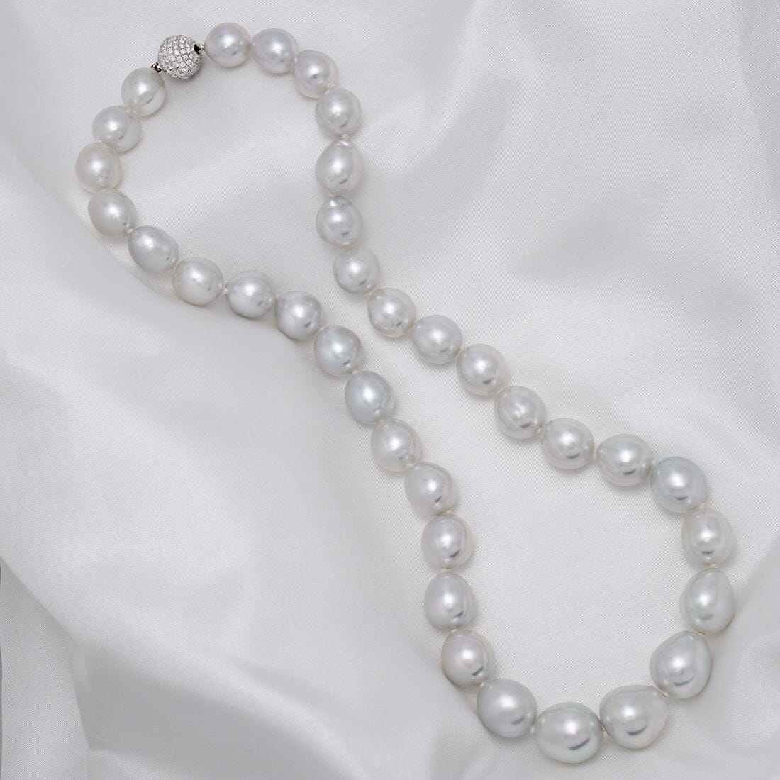 10.0–13.4 mm semi-baroque South Sea pearl and diamond necklace