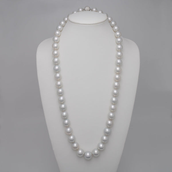 15.0–19.3 mm round South Sea pearl and diamond necklace on bust