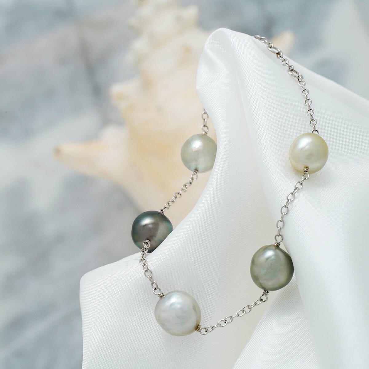 TC-31: 9.1-10.1 mm Fijian Baroque Pearl Tin Cup Bracelet, 7-8", 14K