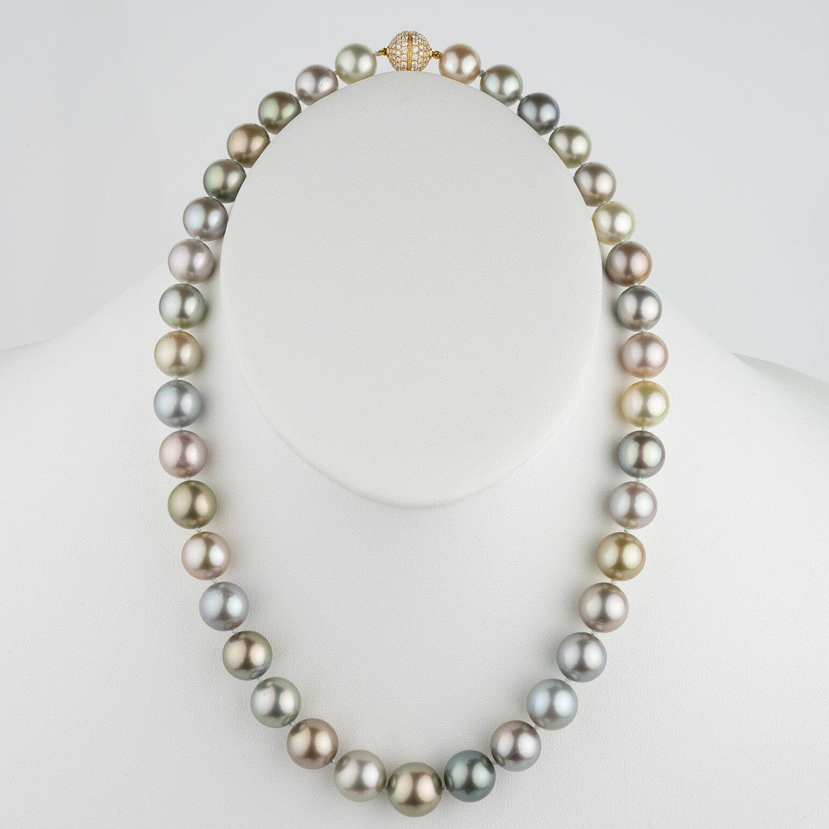 Assael Collection: 10.9–13.3 mm Fijian Pearl Necklace