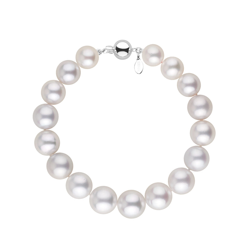 South Sea pearl bracelet