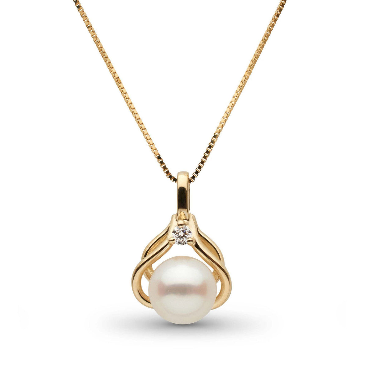Tiara Collection Akoya Pearl and Diamond Pendant in yellow gold