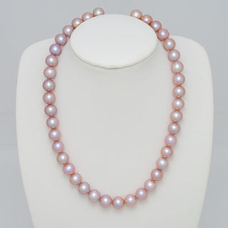 large lavender freshwater pearl necklace featuring Freshadama-grade pearls
