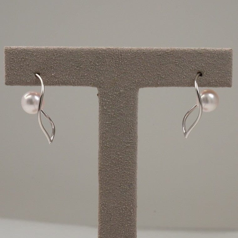 BF-13: 7.0-7.5 mm Akoya Pearl Earrings, 18K