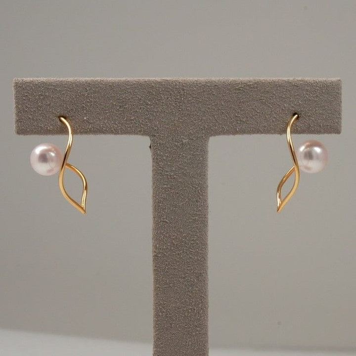 BF-13: 7.0-7.5 mm Akoya Pearl Earrings, 18K