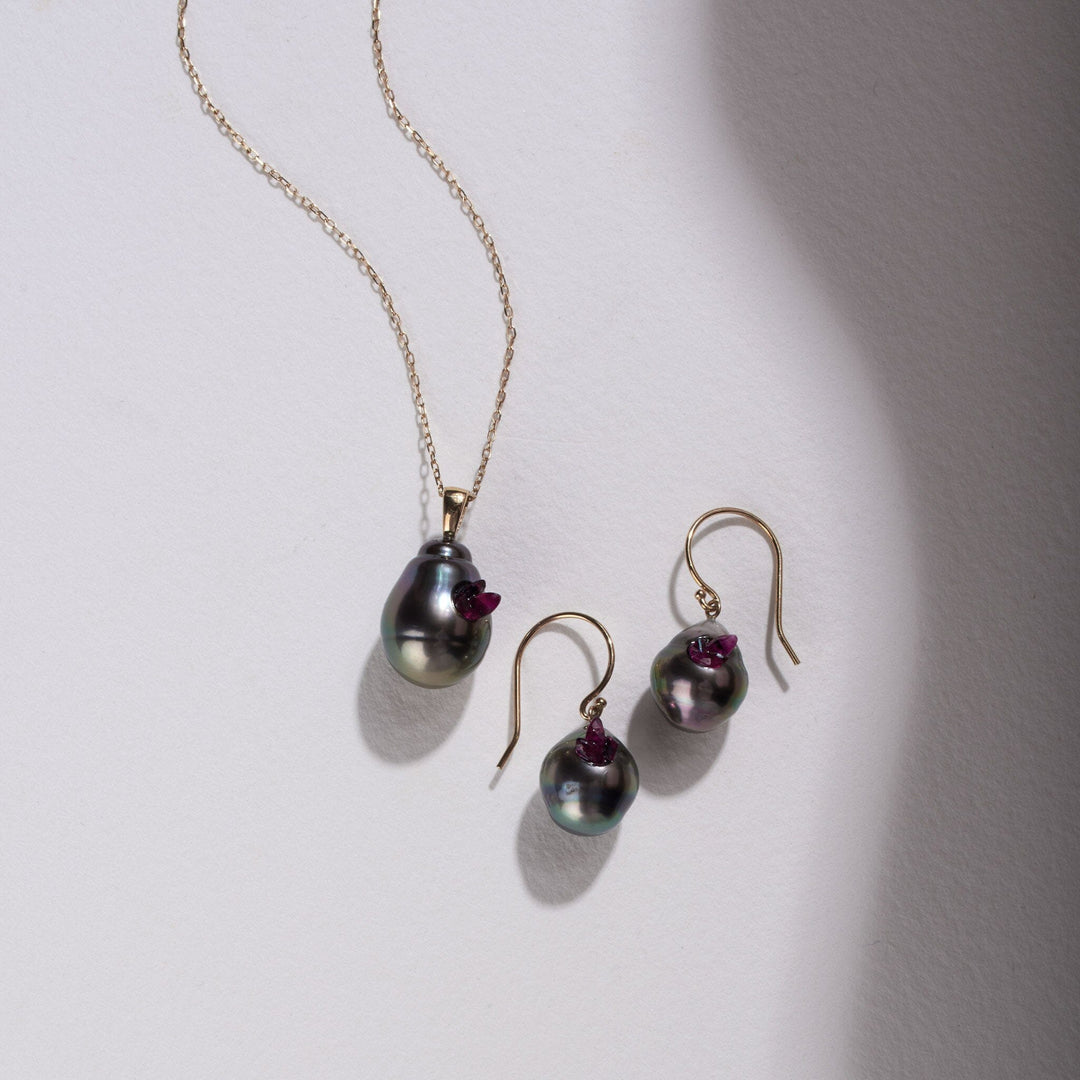 Point Collection Tahitian Drop Pearl Dangle Earrings and Pendant Set with Ruby