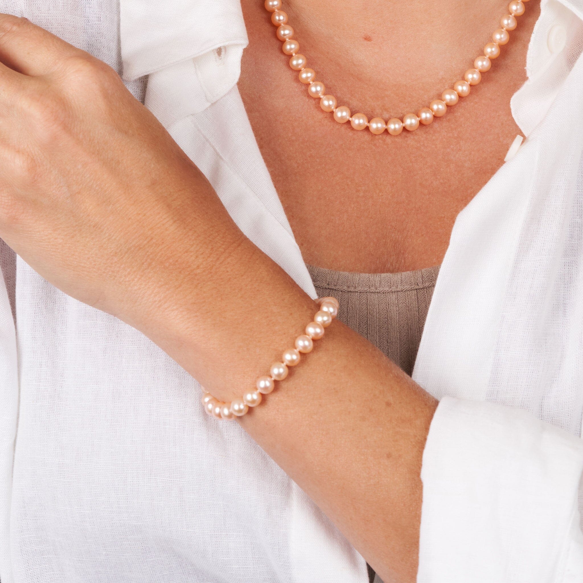 6.5-7.0 mm AAA Pink to Peach Freshwater Pearl Bracelet