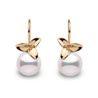 Elegant 14k gold earrings featuring 9–9.5 mm white Akoya pearls with mirror-like luster and floral-inspired design in yellow gold.
