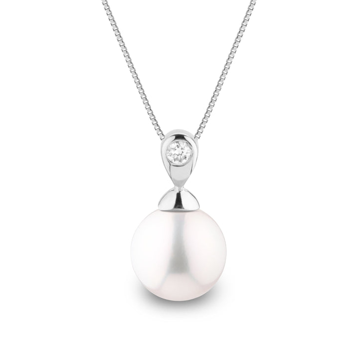 Dew Collection 8.5-9.0 mm White Freshadama Pearl and Diamond Pendant