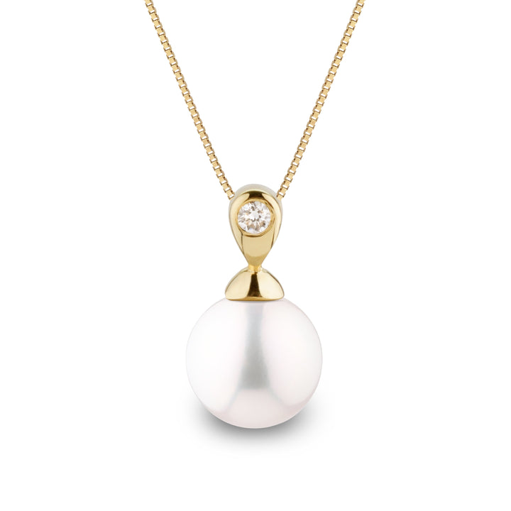 Dew Collection 8.5-9.0 mm White Freshadama Pearl and Diamond Pendant