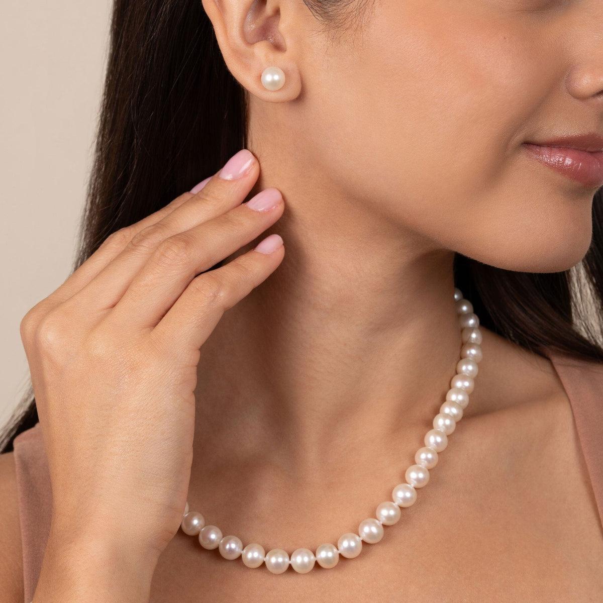 8.5-9.0 mm White Freshwater Pearl Necklace 18 inch