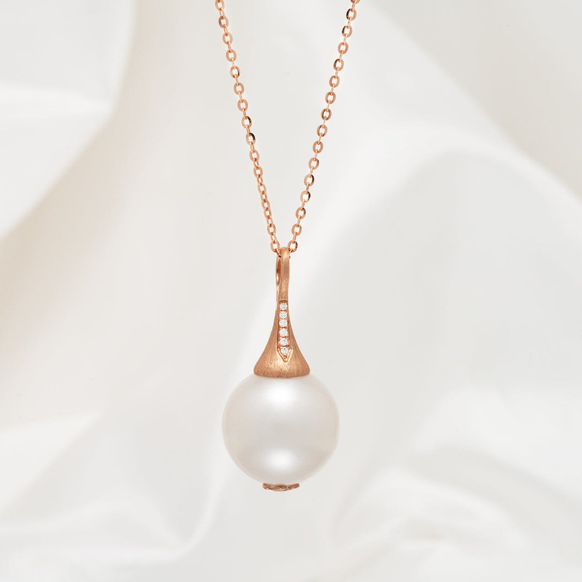 14.0-15.0 mm White South Sea Pearl and Diamond Pendant