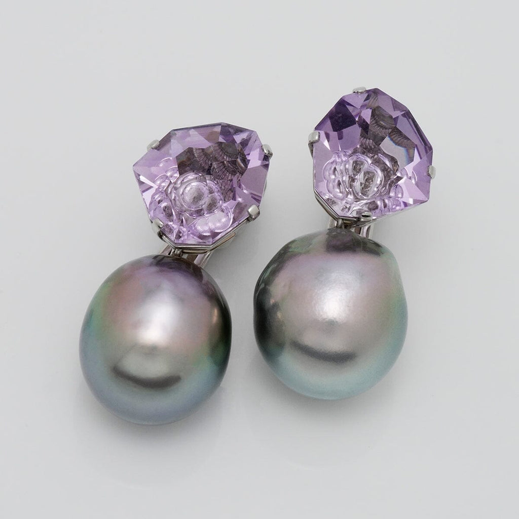 Assael Collection: 14.9–15.2 mm Tahitian Pearl and Amethyst Clip