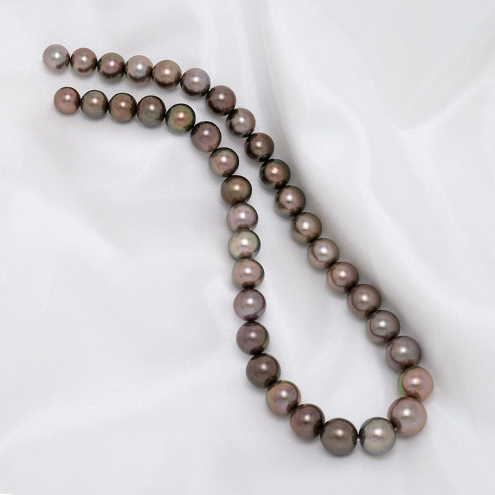 9.2–12.5 mm natural-color Dark Chocolate Fijian pearl strand layout
