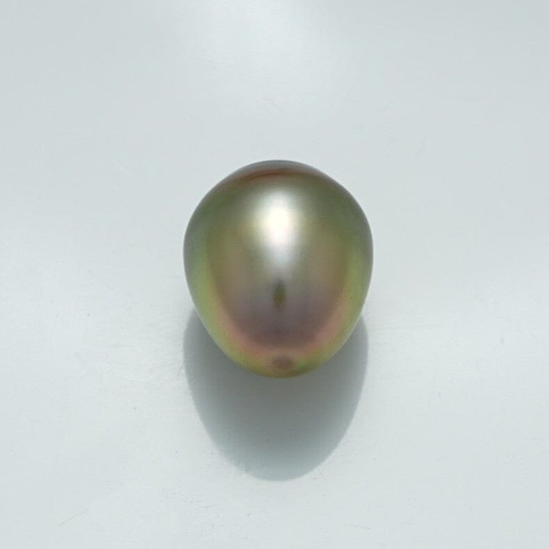 Single lustrous 13.3 x 10.6 mm Fijian Drop Pearl with a smooth surface and natural greenish-black hues, perfect for creating elegant pearl jewelry.