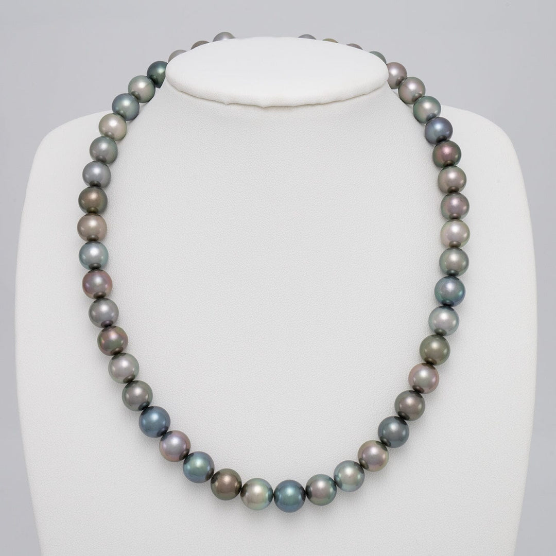 8.4–9.5 mm AAA Multicolor Tahitian Round Pearl Necklace on bust