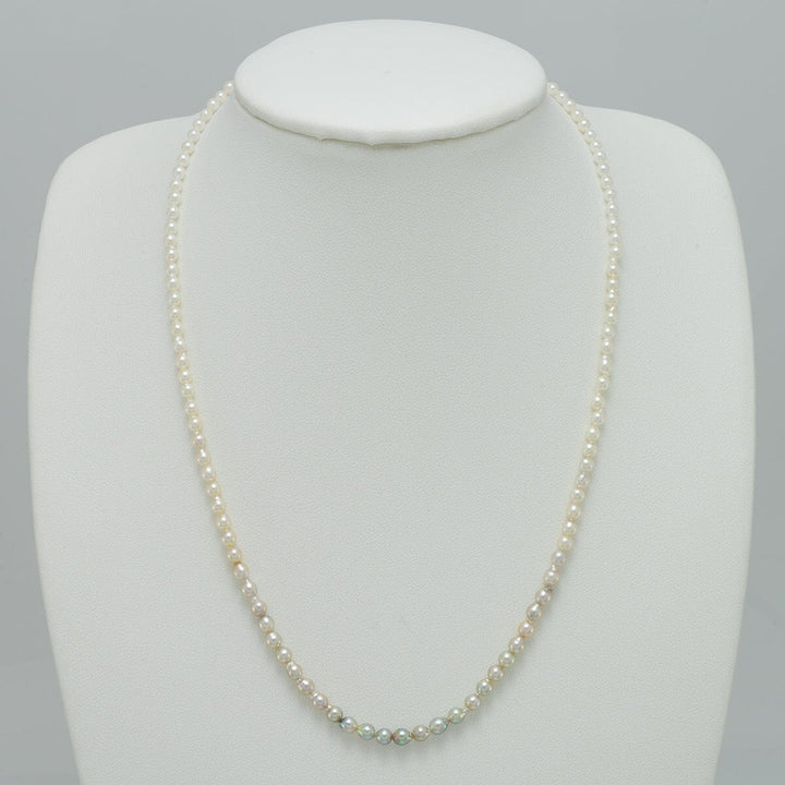 JF-11: 2.5-4.0 mm Pistachio Ombre Akoya Drop Pearl Strand