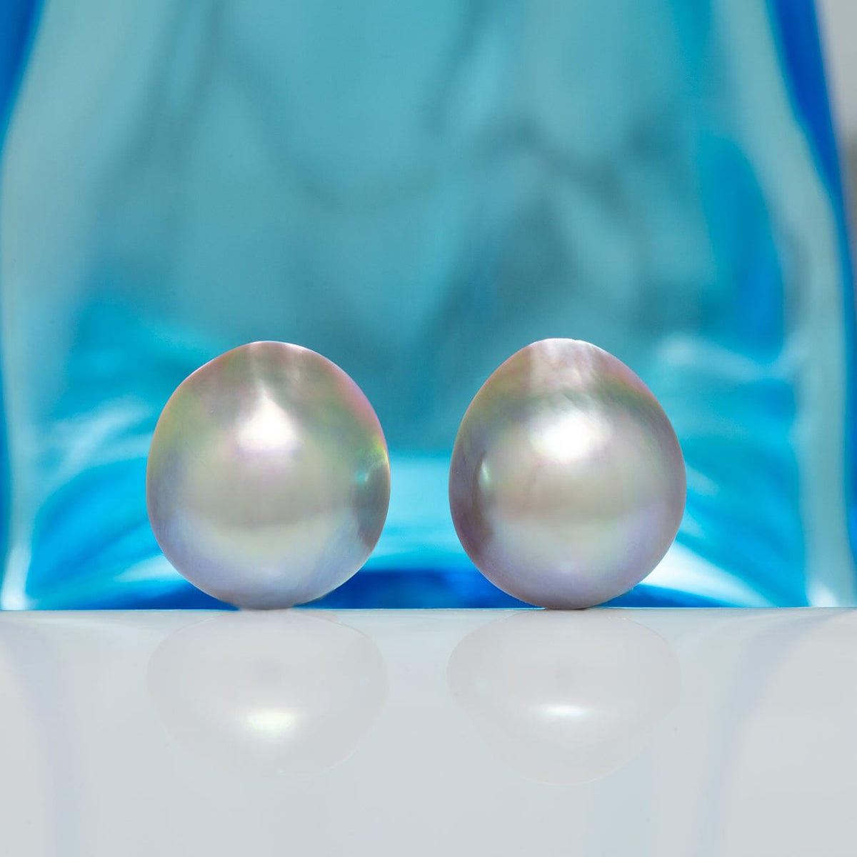PC-15: 14-15 mm Special Color Cortez Mabé Pearl Pair