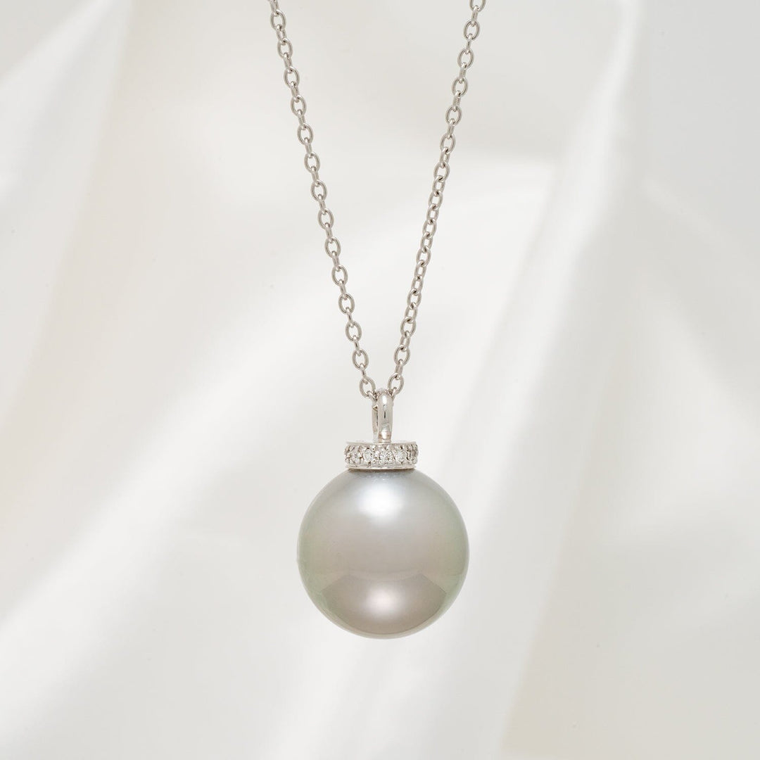 15.0-16.0 mm Tahitian Pearl and Diamond Pendant