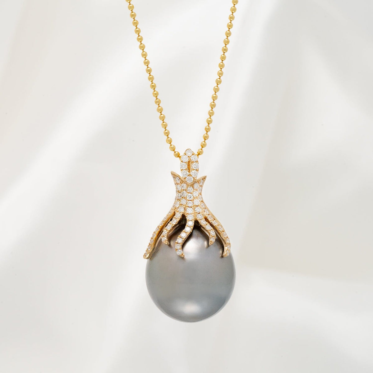 16.0-17.0 mm Tahitian Drop Pearl and Diamond Pendant