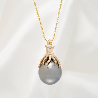 16.0-17.0 mm Tahitian Drop Pearl and Diamond Pendant