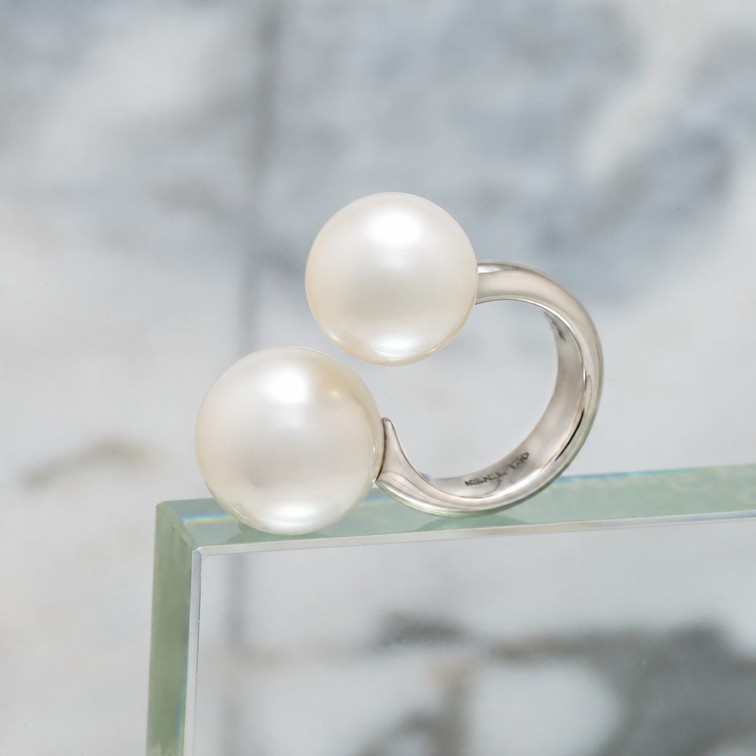 Assael Collection: 13.9 and 15.5 mm South Sea Pearl Two Bubble Ring, 18K White Gold