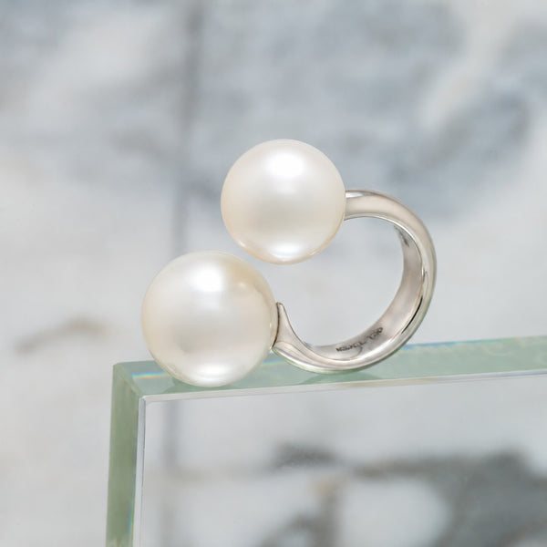 Assael Collection: 13.9 and 15.5 mm South Sea Pearl Two Bubble Ring, 18K White Gold