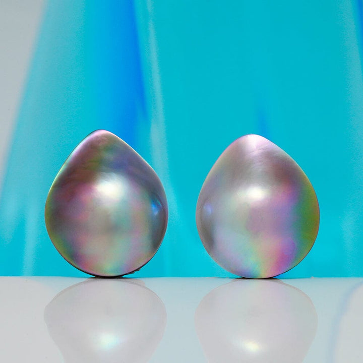 SC-20: 15-15.5 mm Drop Special Color Cortez Mabé Pearl Pair