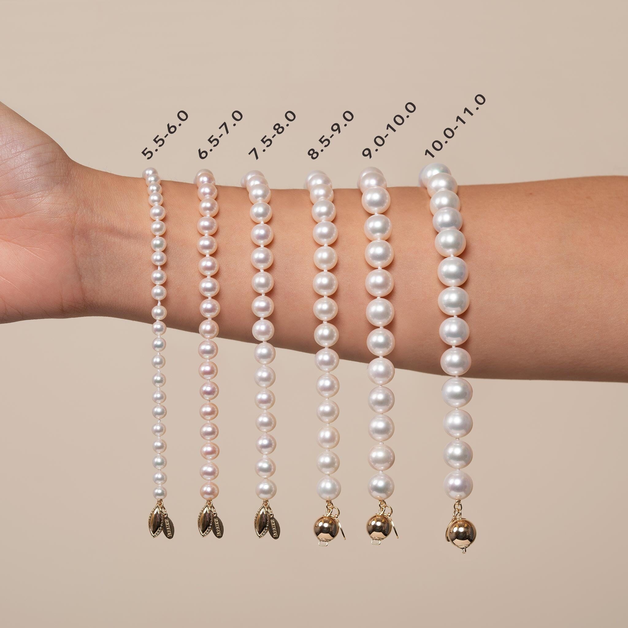 Elegant Woman Pearl Bracelets