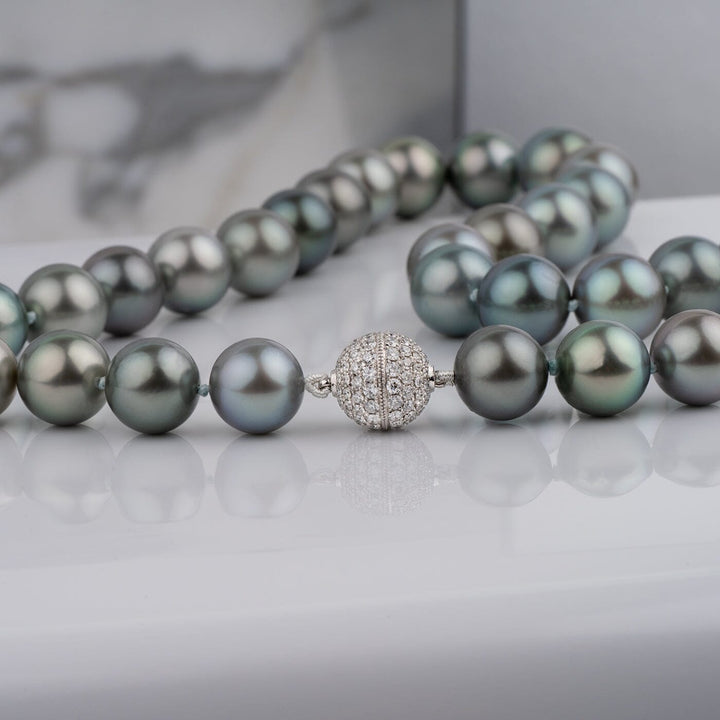 J. Hunter Silver-Blue-Green Fijian Pearl Necklace, 10.7–13.0 mm
