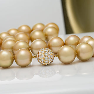 18K yellow gold diamond ball clasp (72 diamonds, 4.19 ctw)