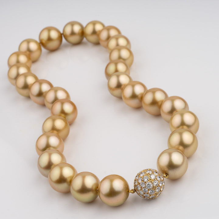 14.0-16.0mm Round Golden South Sea Pearl Necklace diamond clasp