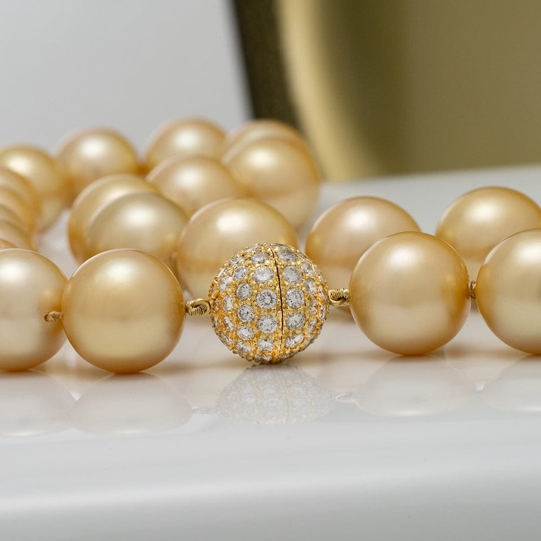 18K yellow gold diamond clasp (86 diamonds, 4.10 ctw)