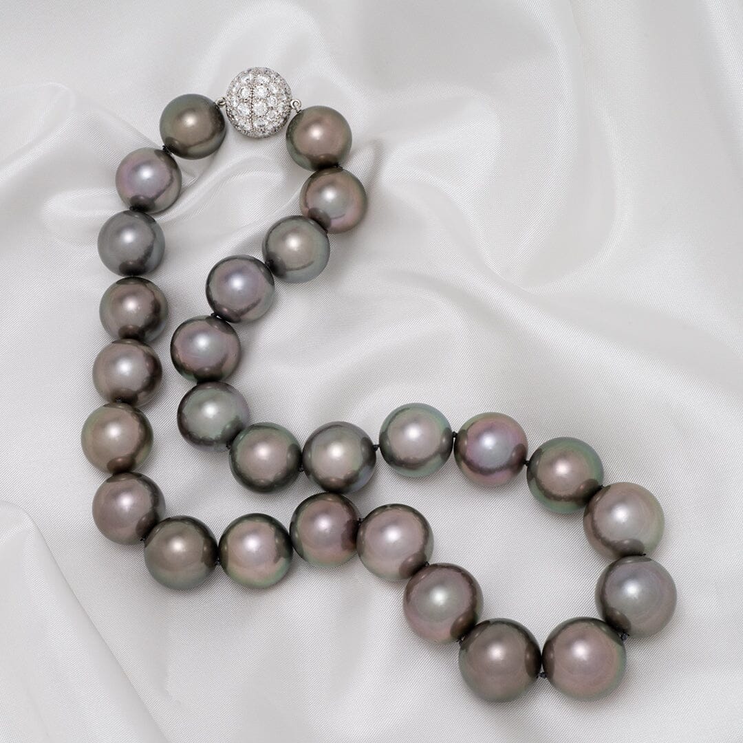 Round Tahitian Pearl Necklace 15.0-17.1 mm | Pearl Paradise