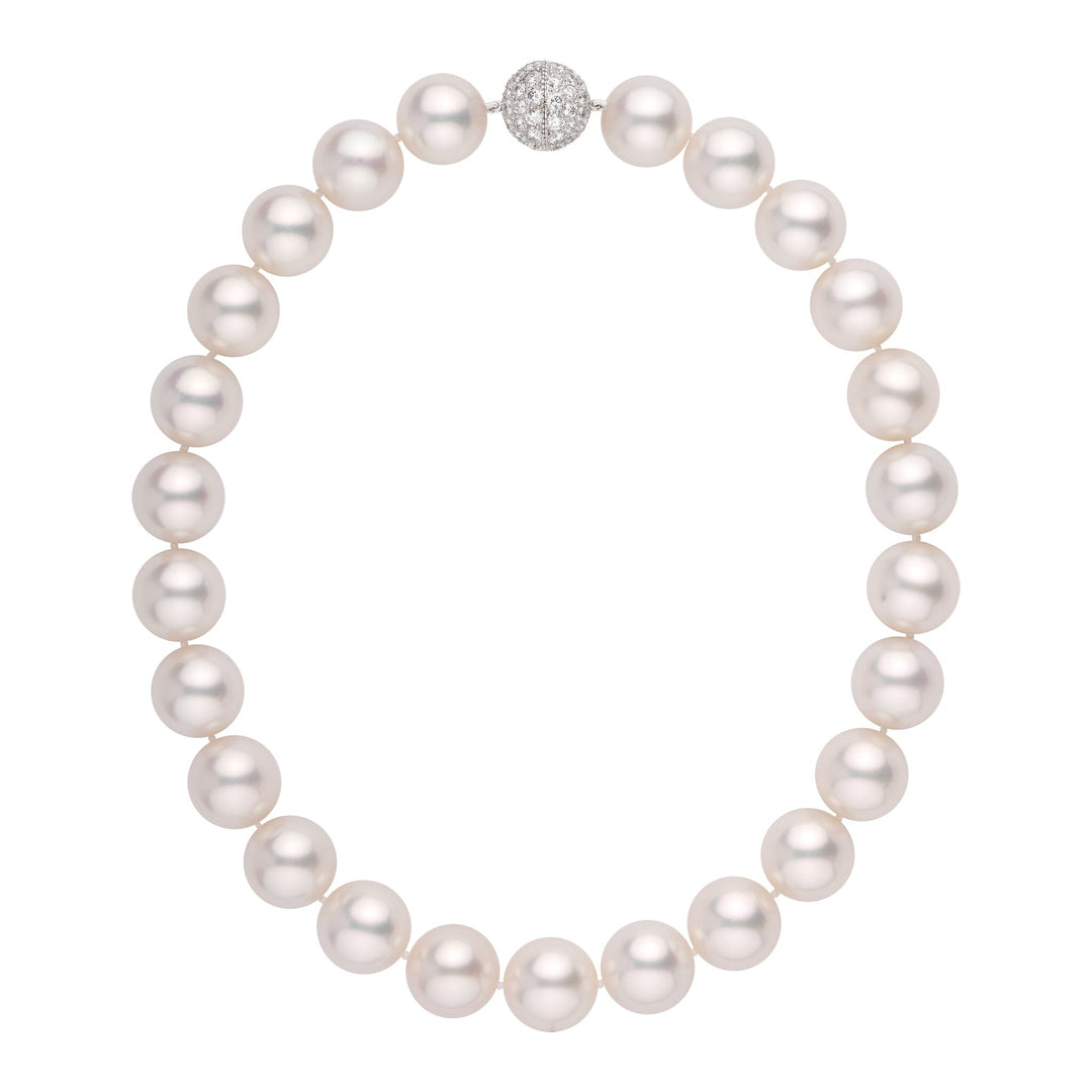 16.0 to 16.4mm White South Sea Round Pearl Necklace diamond platinum clasp