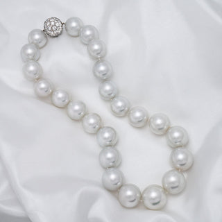 16.0-19.0 mm White South Sea Round Pearl Necklace with Platinum Ball Clasp 60 Diamonds 8.29 ct