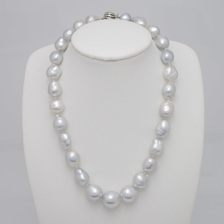 12.0–15.4 mm white South Sea freeform baroque pearl necklace on bust