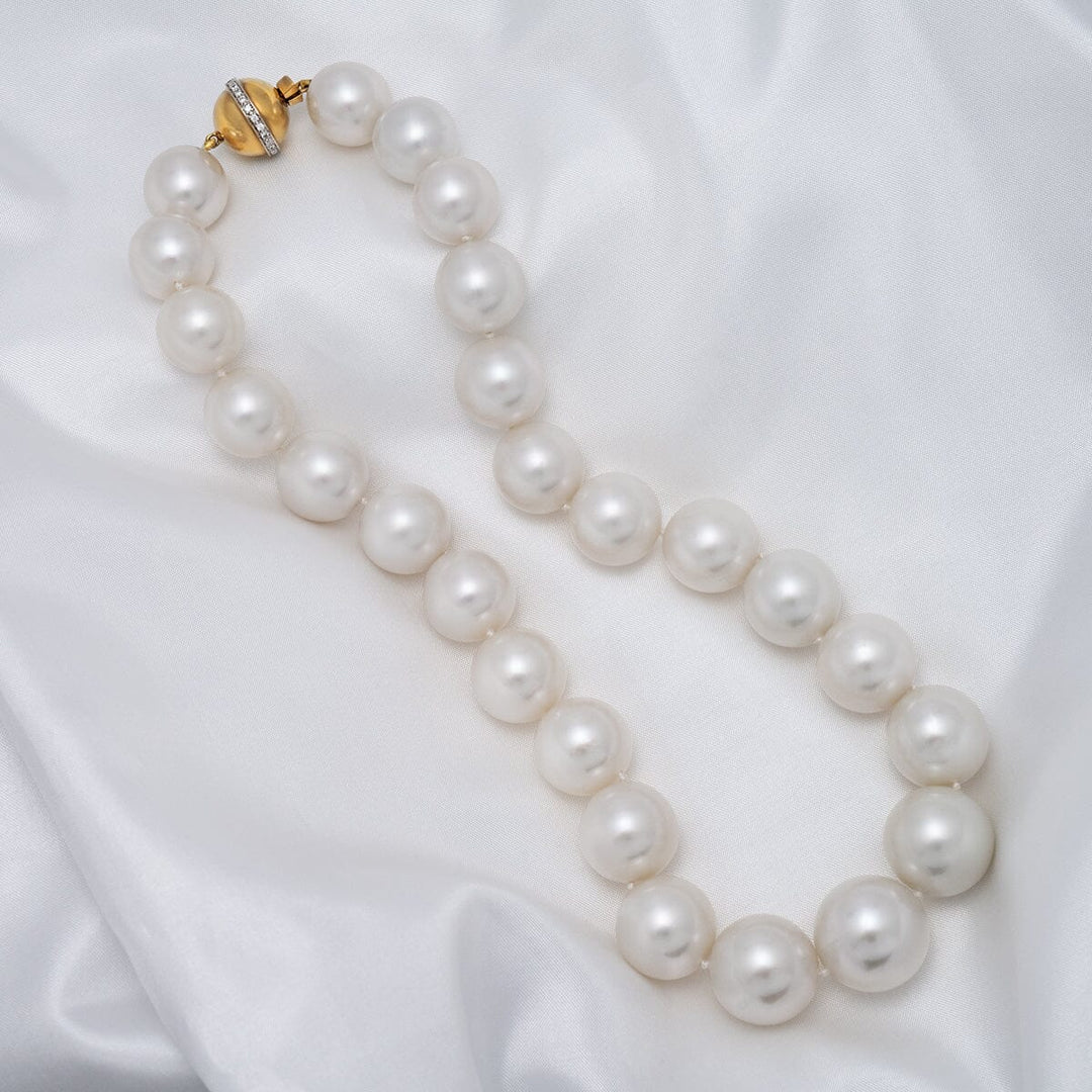 14.1–17.9 mm round South Sea pearl and diamond necklace