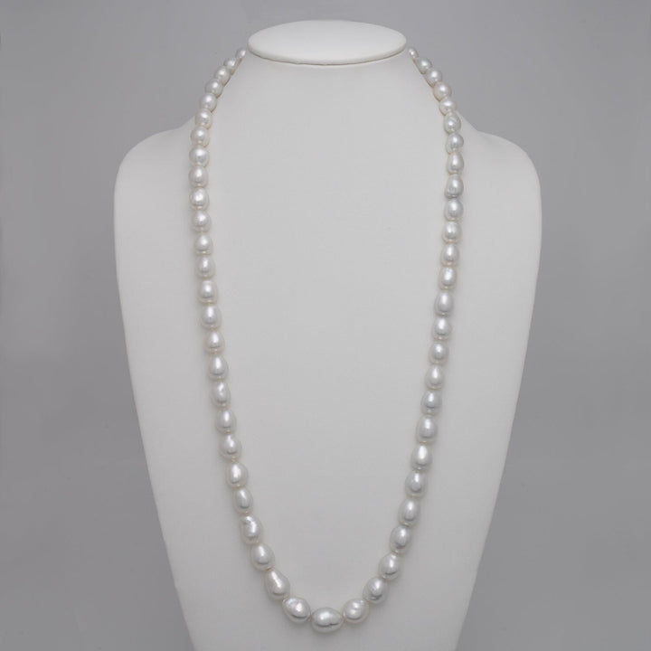 9.3–13.0 mm baroque South Sea pearl necklace on bust