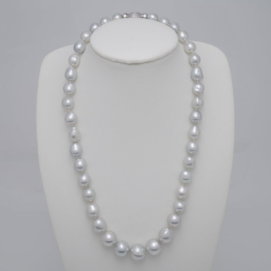 9.3–13.4 mm semi-baroque South Sea pearl necklace on bust