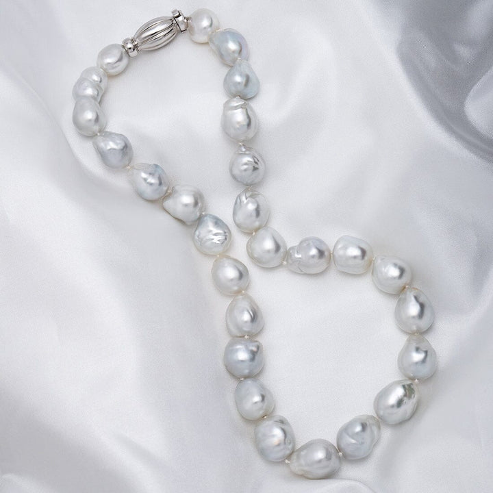 13.4–15.0 mm baroque South Sea pearl necklace