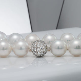 platinum and 18K white gold diamond ball clasp (72 diamonds, 6.44 ctw)