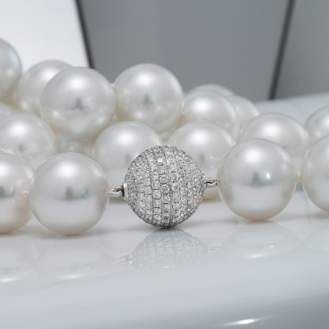 47 round South Sea pearls · approx. 32.25 inches · 18K white gold diamond ball clasp (244 diamonds, 3.40 ctw)