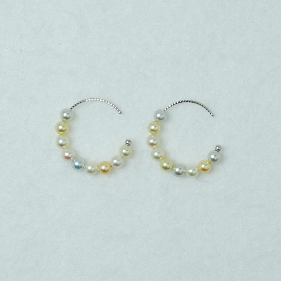 SU-1: 3.5-4.0 mm Natural-color Akoya Pearl Hoop Earrings, 18K
