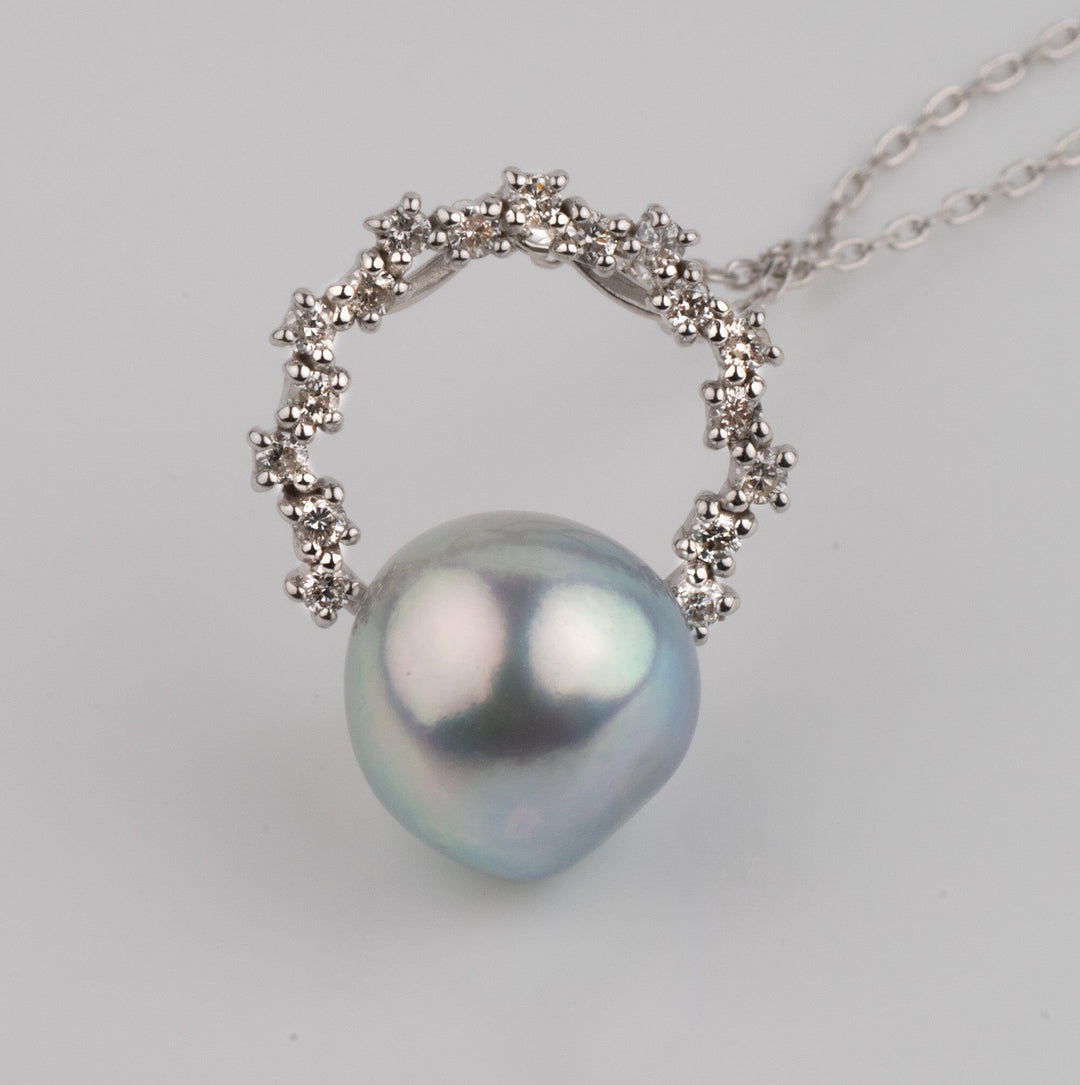 SU-20: 8.0-9.0 mm Baroque Akoya Pearl and 0.13 ct Diamond Pendant, 17.75" Adj, 18K