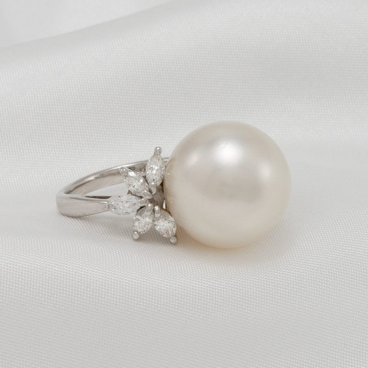 15.3 mm White South Sea Pearl and 0.92 ct Diamond Ring, Sz 6, Platinum