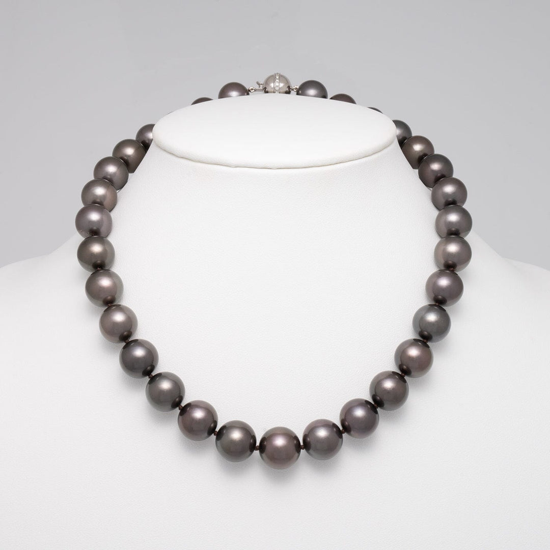12.9–14.2 mm AAA Very Dark Tahitian Round Pearl Necklace with diamond clasp