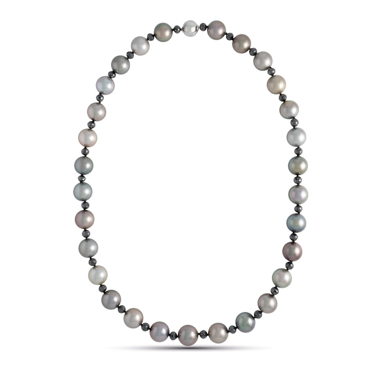 15.0–16.4 mm AAA Tahitian Round Pearl and Black Diamond Necklace, 27 inches