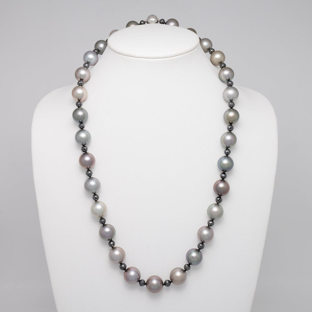 15.0–16.4 mm AAA Tahitian Round Pearl and Black Diamond Necklace, 27 inches on bust